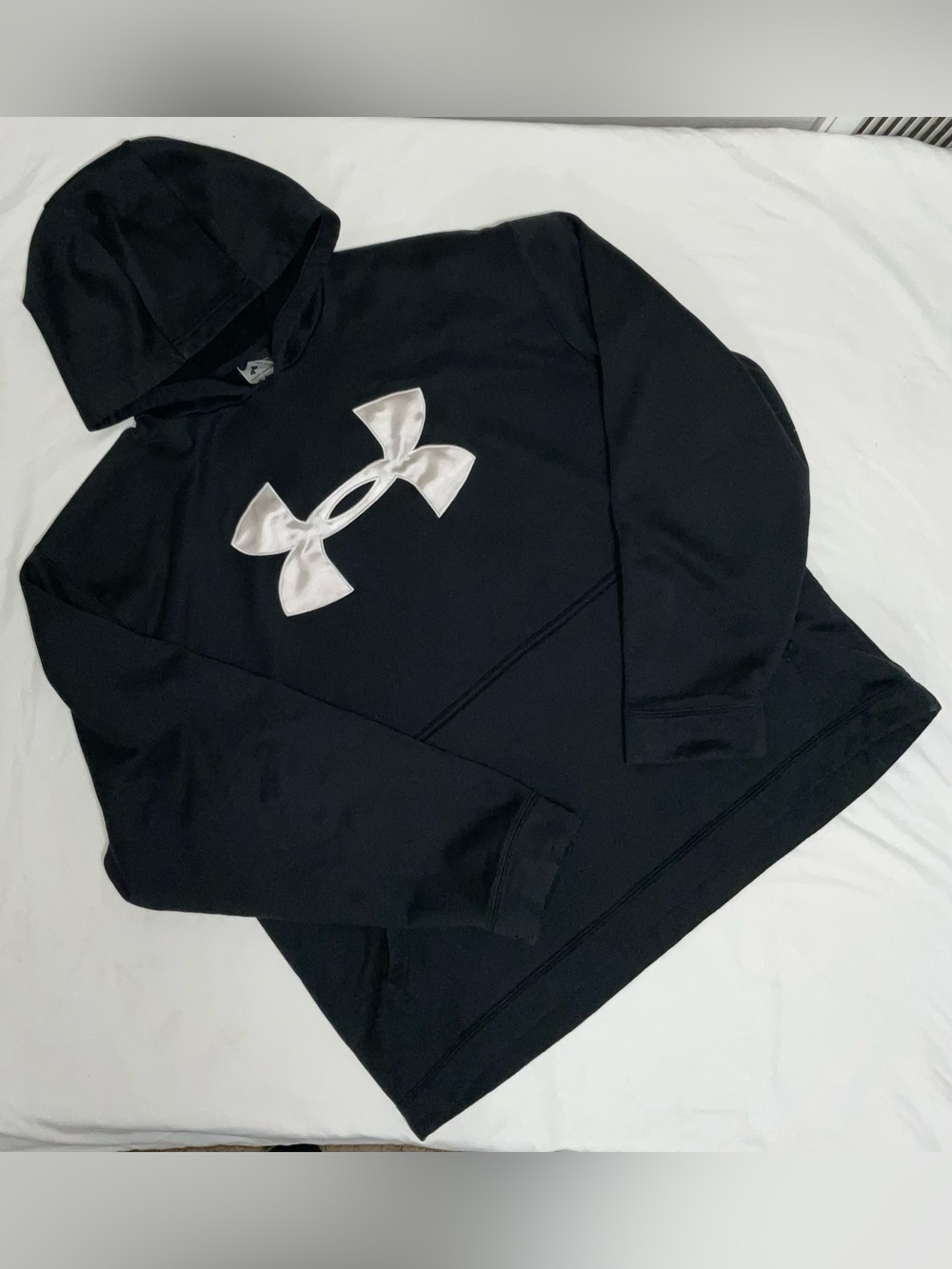 Under Armour Fleece Hoodie size XL.